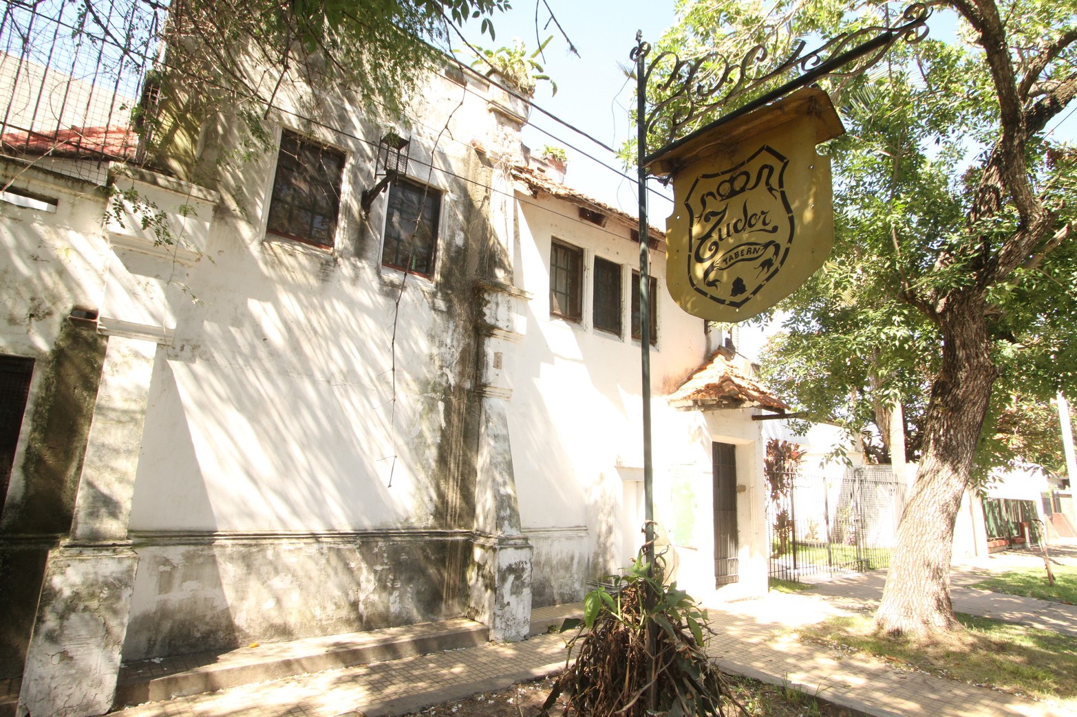 Mes de la diversidad. Una noche en Tudor, el refugio de personas trans y gays santafesinas de los '90. Foto Guillermo Di Salvatore