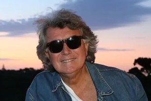 “Estoy aquí, internado en el Sanatorio de los Arcos. Vine con 220/120 de presión. No me podían bajar la presión alta”, dijo Dotto.