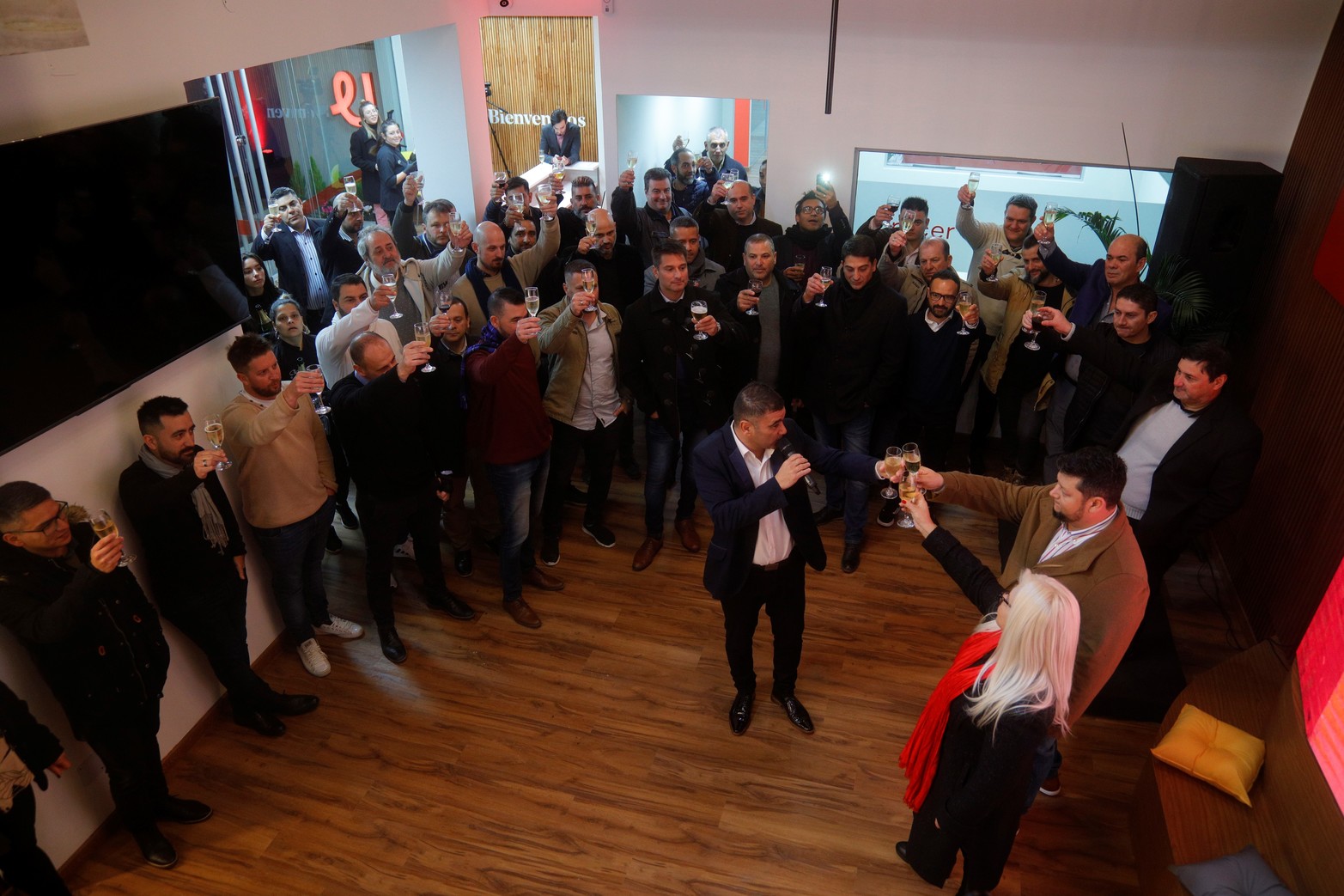 Universo cumplió 30 años