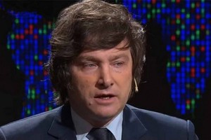 El libertario también adelantó que eliminaría el ministerio de la Mujer y el INADI, "que son mecanismos para la persecución de los que piensan distinto".