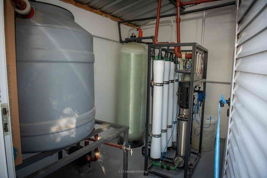 “Para mi la escuela es mi casa, mi mundo y mi hogar. Es un beneficio para todos los que hoy trabajamos y desarrollamos nuestra actividad en la escuela. La capacidad de la planta hace que nos podamos abastecer de agua, y que no nos falte el recurso como pasaba anteriormente”.Foto: El Litoral