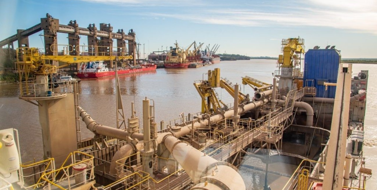 Compañía sud americana de dragados finalizó obras de mantenimiento en el Puerto de San Nicolás