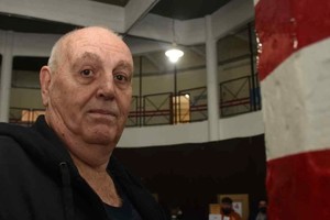 No alcanza. Más allá de los esfuerzos que seguramente hace el presidente Luis Spahn con los números de Unión, el presupuesto destinado a refuerzos en este semestre se quedó cortito a la hora de sumarle calidad a los chicos de Munúa. Foto: Guillermo Di Salvatore.