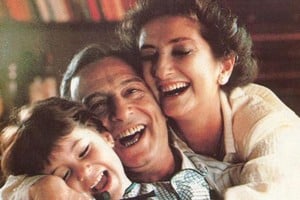 Héctor Alterio y Norma Aleandro en "La historia oficial". Foto: Historias Cinematográficas, Progress Communications