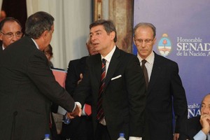 La Comisión de Acuerdos del Senado de la Nación, a cargo del salteño Rodolfo Urtubey (FpV-PJ), recibe en audiencia pública a Horacio Rosatti y Carlos Rosenkrantz, el 4 de marzo de 2016.