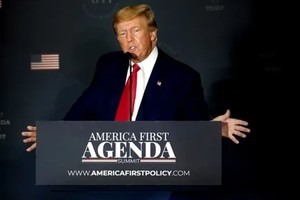 Donald Trump asistió a un evento del America First Policy Institute
