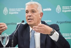 Alberto Fernández aceptó la renuncia de Julián Domínguez al Ministerio de Agricultura, Ganadería y Pesca