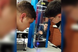 Los dispositivos adaptados que se imprimirán estarán destinados a que mejorar la calidad de vida de las personas con movilidad reducida en actividades cotidianas como alimentarse, vestirse, bañarse.