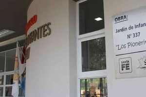 "La obra permitirá que los chicos puedan realizar distintas actividades, se hizo con fondos propios de la comuna y con un subsidio del gobierno santafesino (de un total de 2 millones de pesos) y está totalmente equipado”. Foto: Archivo