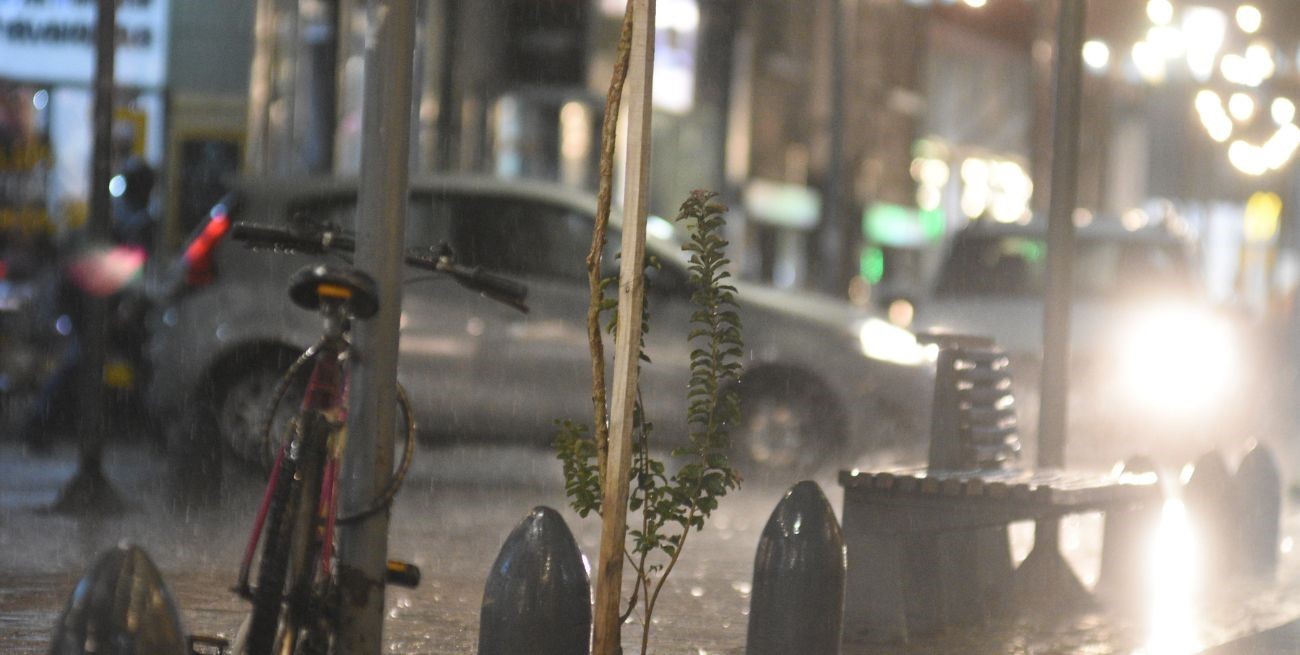Se mantiene el alerta amarillo por tormenta este miércoles en la ciudad ...