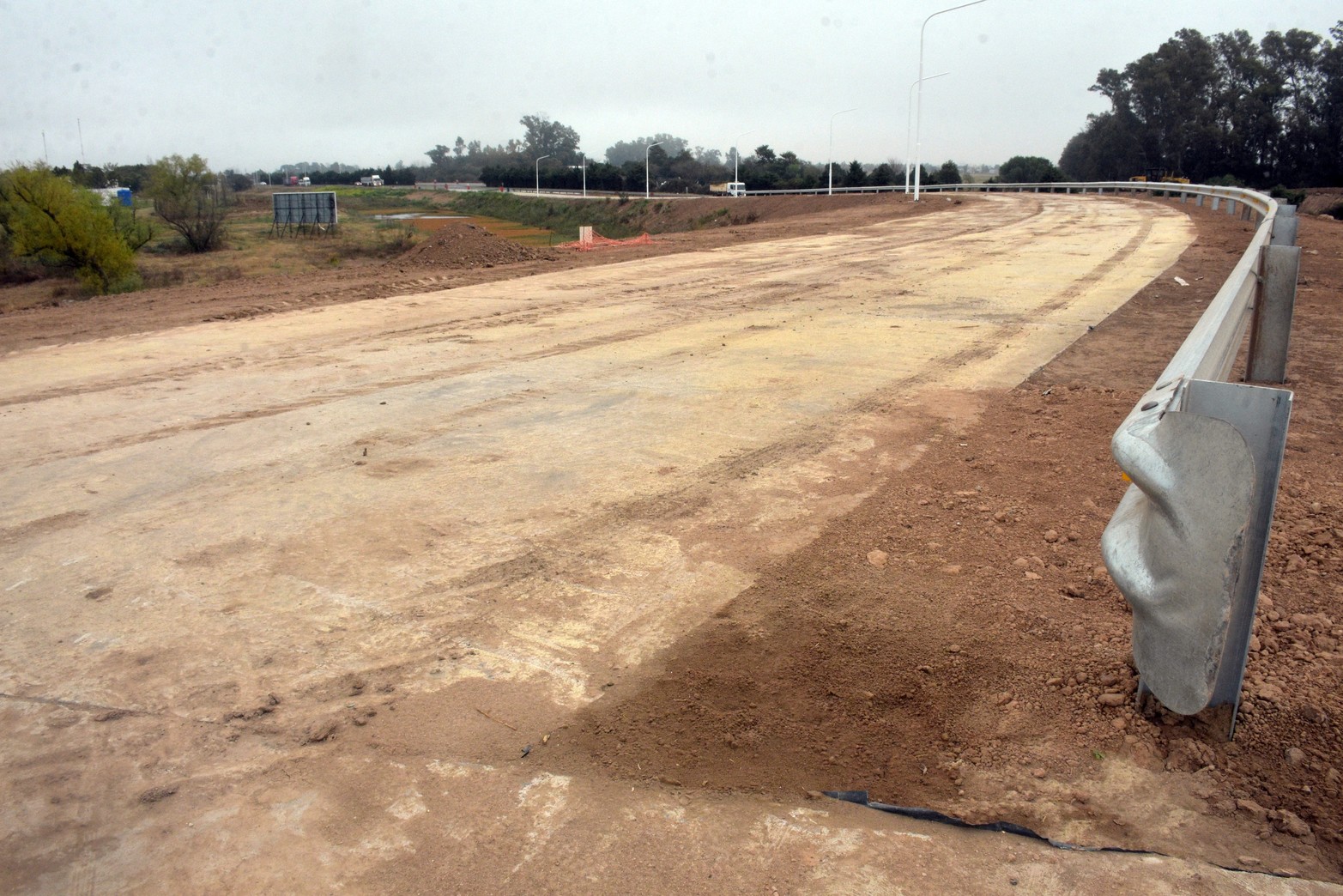 Obra de acceso a los countries de Santo Tomé estaría lista a fin de año  Foto Guillermo Di Salvatore