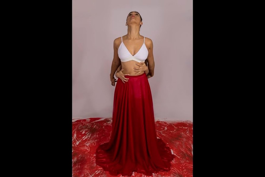 El grupo pretende hablar sobre Antígona desde el cuerpo, las sensaciones, la tragedia y lo emotivo. Foto: Betiana Dela Rosa