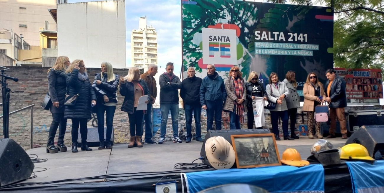Rosario: familiares de víctimas de la tragedia de Salta 2.141 los recordaron a nueve años de aquella mañana fatídica
