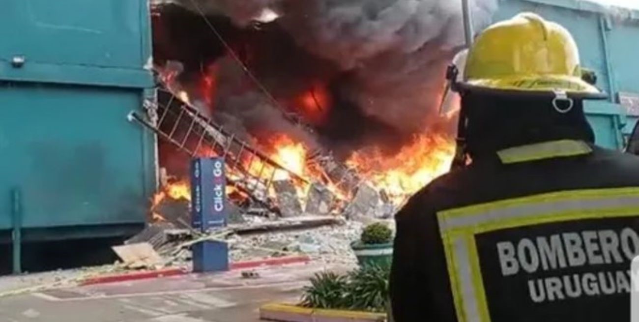 Incendio en Punta Shopping de Punta del Este:  los bomberos no logran controlar el fuego