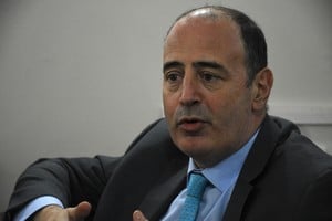 "Si por mantener una administración pública muy obsoleta y envejecida, porque hay muchas resistencias alrededor, resulta que tenemos que desatender a los ciudadanos, eso es gravísimo", advirtió. Foto: Pablo Aguirre