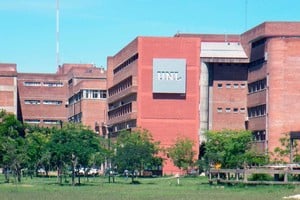 Tercera y cuartas dosis contra el coronavirus se aplican en Ciudad Universitaria.