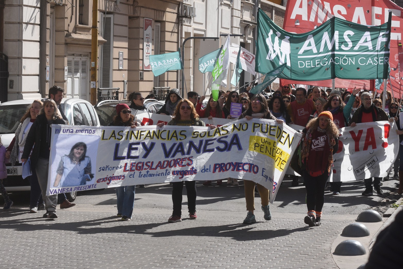 Vanesa Castillo, la docente asesinada en Alto Verde presente, presente. Foto Mauricio Garín