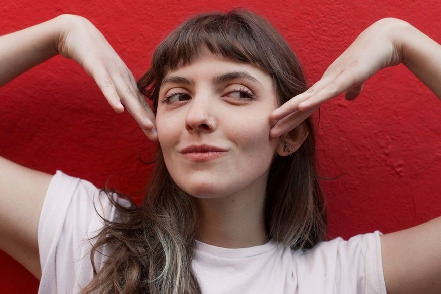 Mis canciones específicamente tratan de interpelar a quien escucha, despertar alguna emoción.  Foto: Elisa Portela