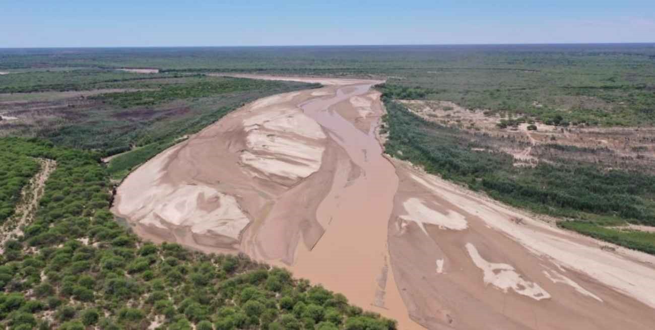 Tras el derrame de residuos que afectan al Pilcomayo, acusan a minerías de Bolivia de operar sin autorización