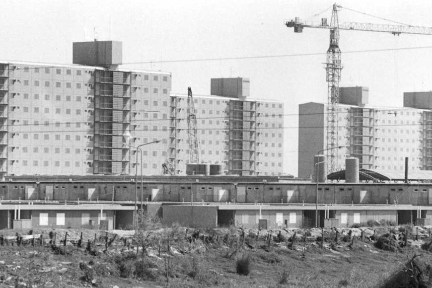 En el '85 las viviendas y las torres comenzaban a tomar forma