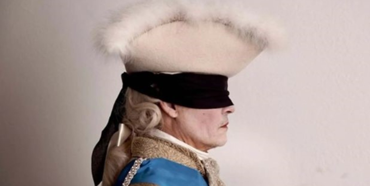 Se conoció la primera foto de Johnny Depp interpretando al rey Luis XV