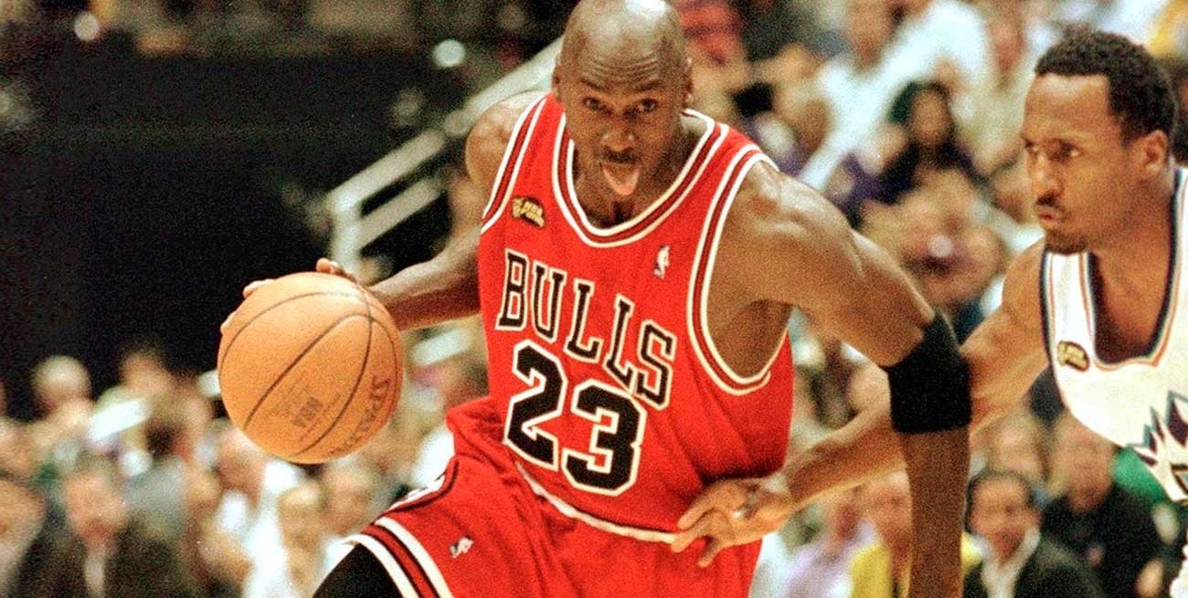 Increíble: subastan una camiseta de Michael Jordan en 5 millones de dólares