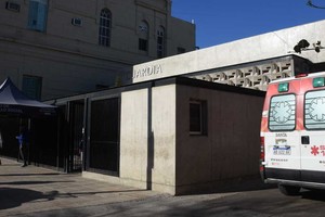 El herido fue asistido en el Cullen. Crédito: Luis Cetraro.