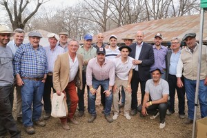 La muestra agrícola, ganadera y comercial se realiza en la ciudad del sur provincial.