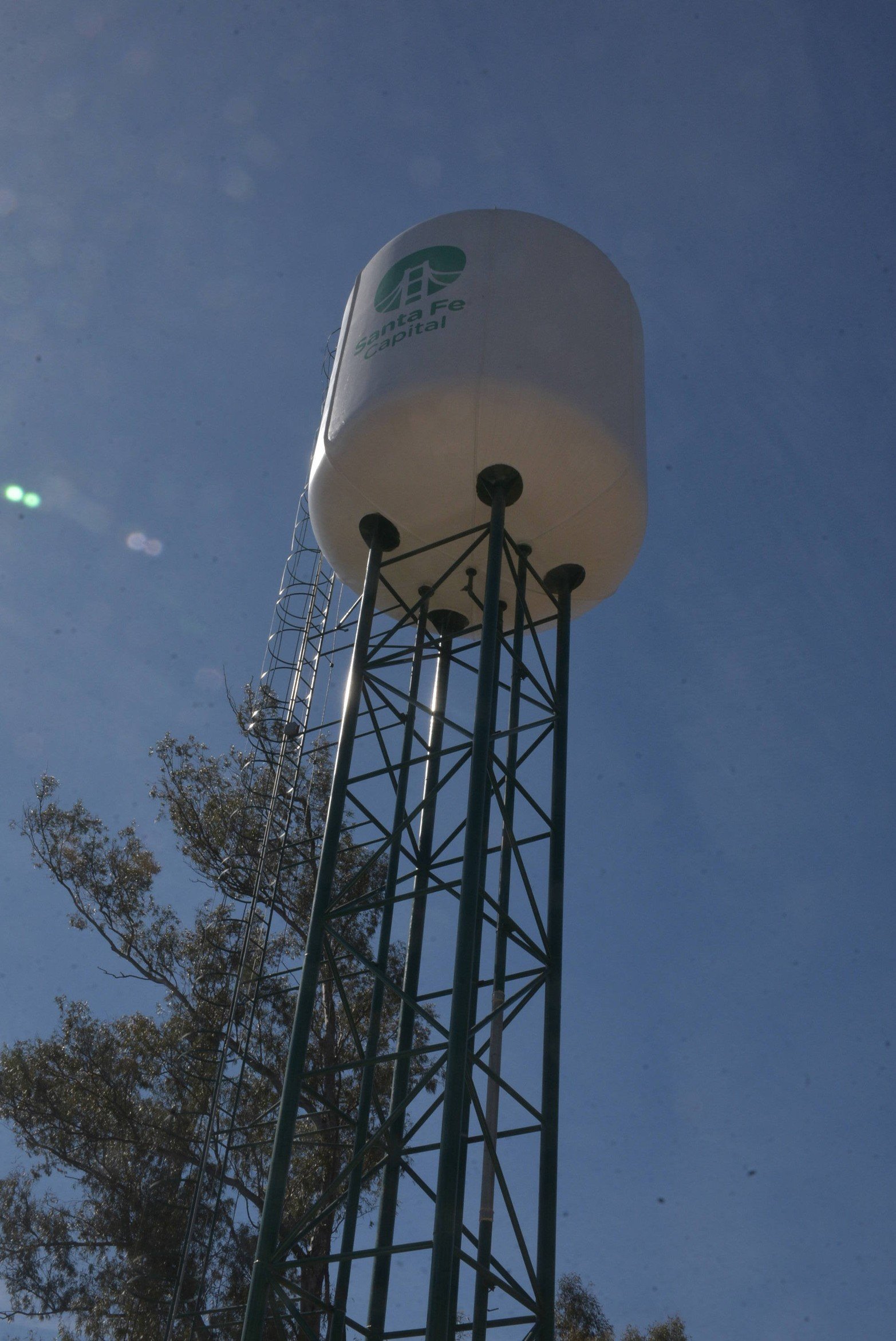 Colastiné Sur agua potable. El tanque de agua de la planta potabilizadora obra tan esperada por los vecinos Foto Flavio Raina