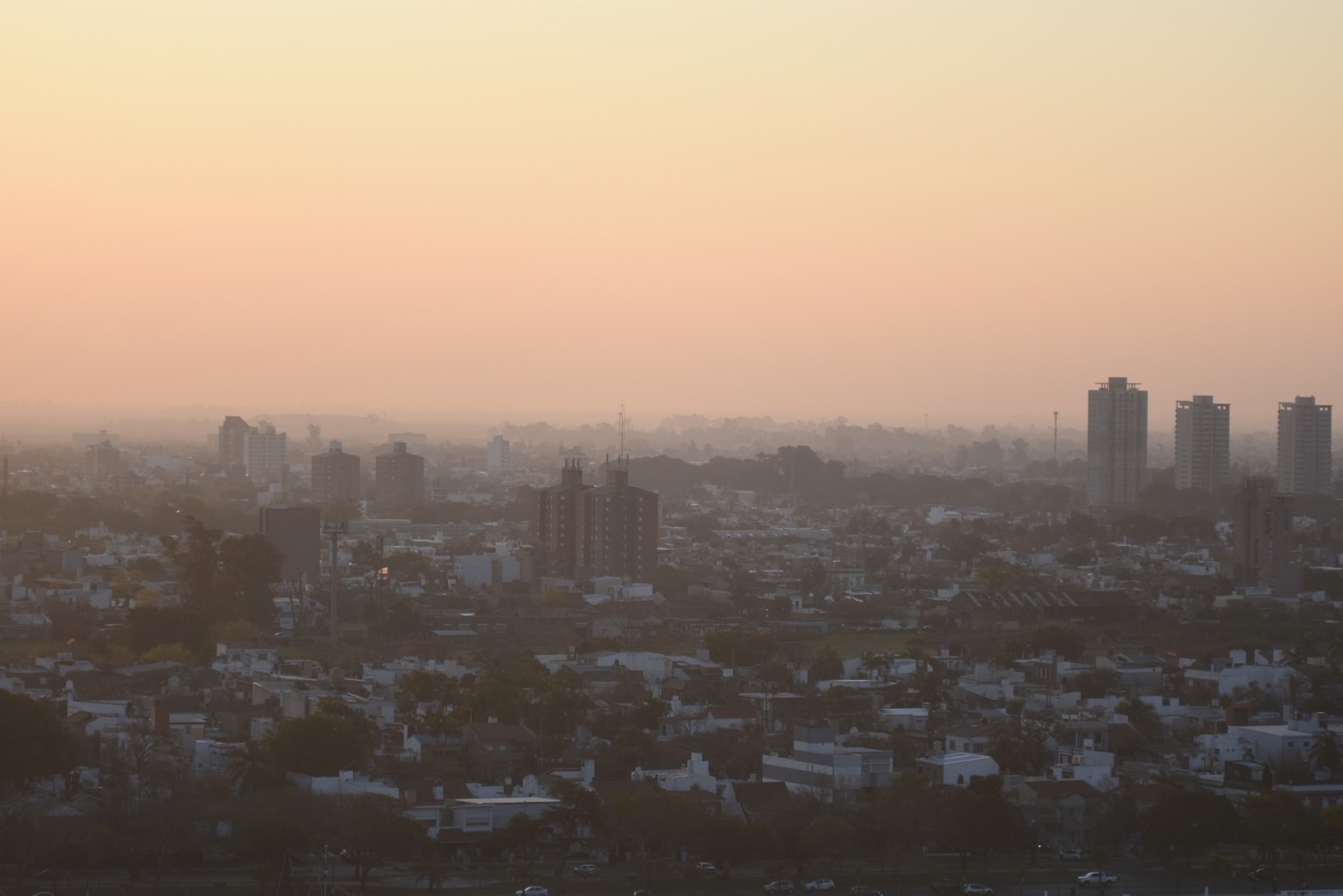 El Oeste de la ciudad, desde la terraza Hotel ATE