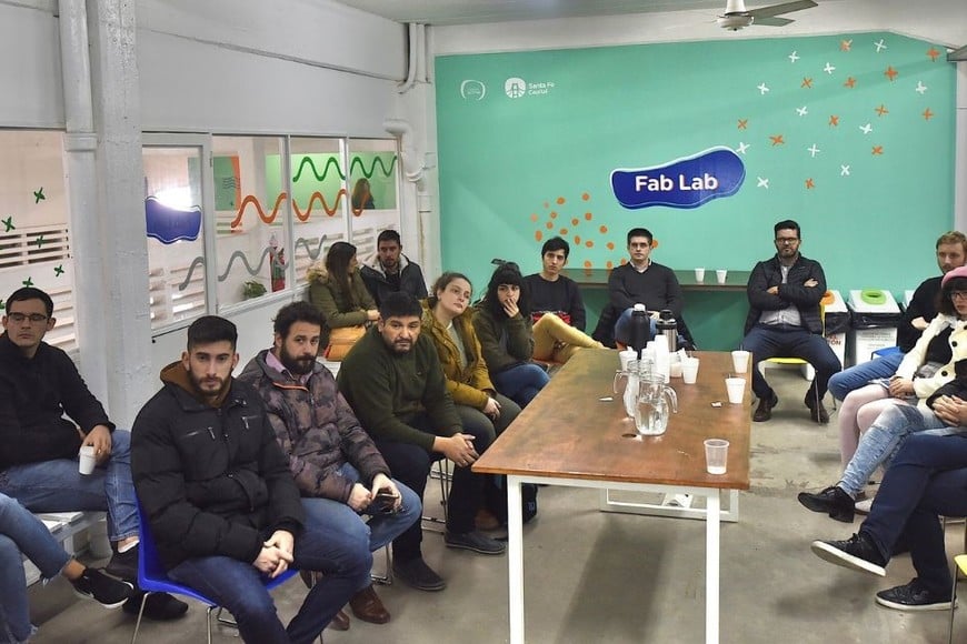 La Oficina Municipal de Transformación Digital ofrece herramientas tecnológicas para aggiornar las pymes y comercios santafesinos a la era digital. Crédito: Municipalidad de Santa Fe