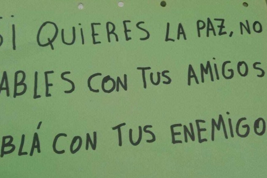 Un afiche que los estudiantes elaboraron como conclusión en una de las clases.