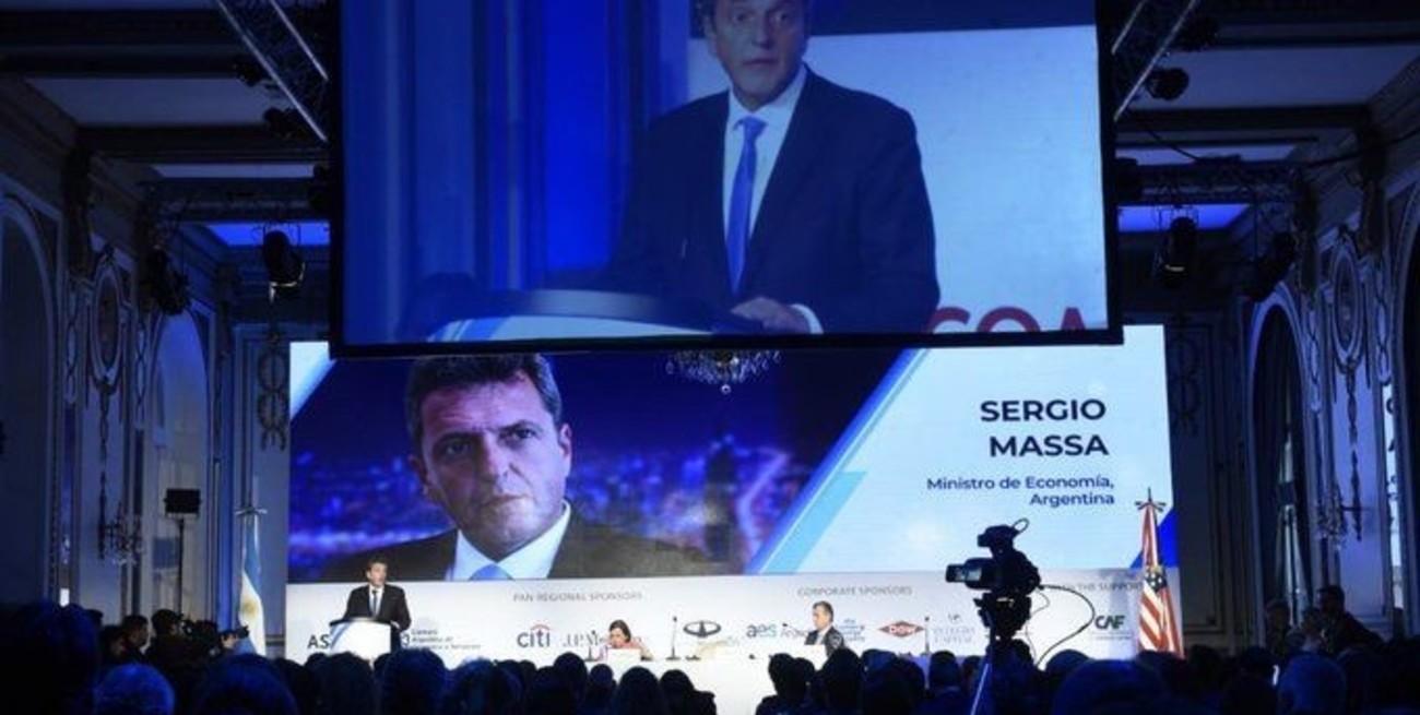 Sergio Massa confirmó que Argentina transformará los planes sociales en “empleo genuino”