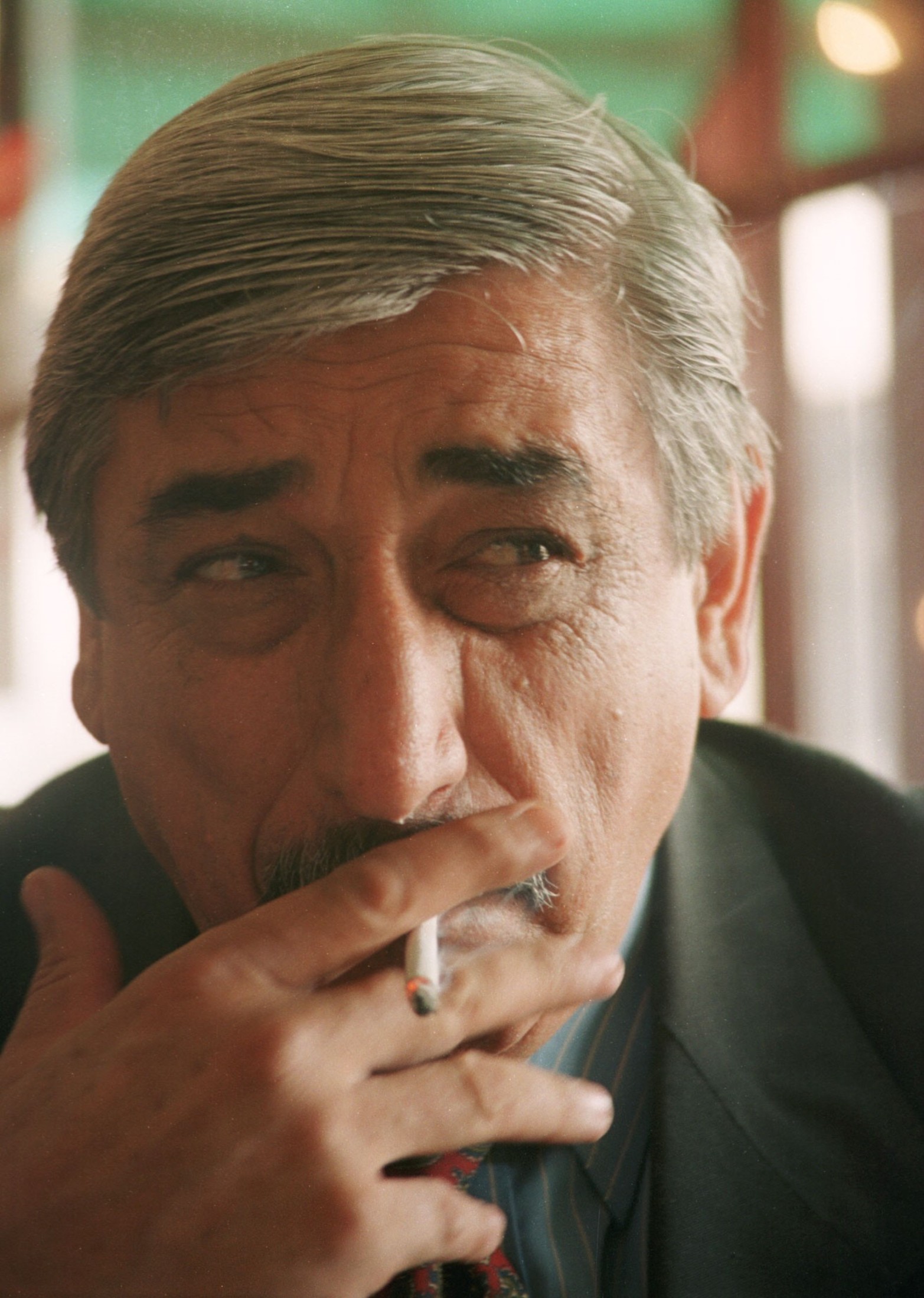 Murió Oscar Bergesio, un referente histórico del periodismo deportivo santafesino Fue comentarista durante más de 30 años de LT10, donde formó una dupla memorable primero con Walter Saavedra y luego con Fabián Mazzi. Antes había trabajado también en LT9 y además escribió en El Litoral. Tenía 81 años.