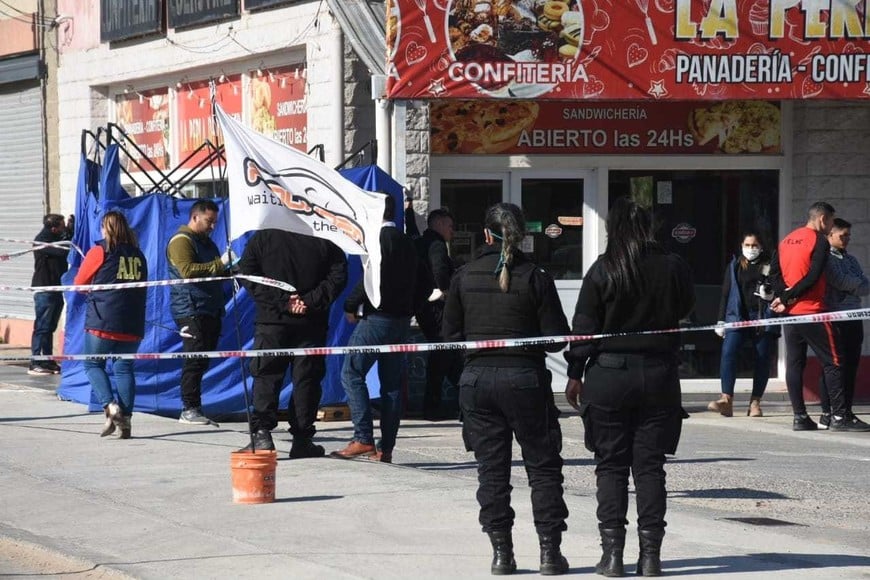 En fotos: ataque a puñaladas en Colastiné dejó un muerto y varios heridos