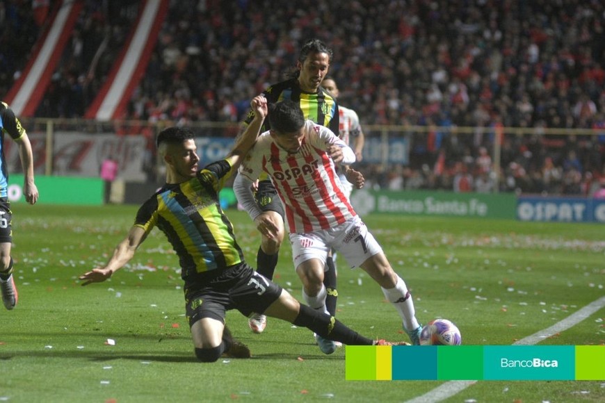 Galería Bica: Unión vs. Aldosivi