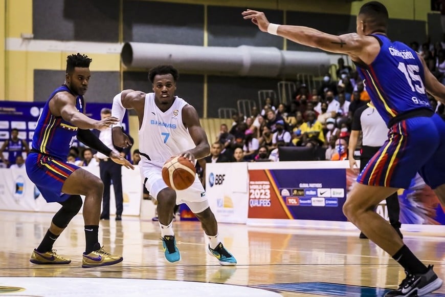 Hield en la derrota ante Venezuela el jueves pasado. Crédito: FIBA