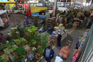 Desde el Mercado de Productores confirmaron que abren sus puertas este viernes.  Crédito: Luis Cetraro