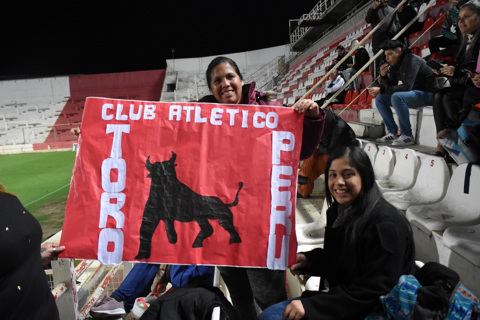 El torneo internacional Diego Barisone vive su sexta edición con el acto inaugural en el Estadio 15 de Abril del club Unión.