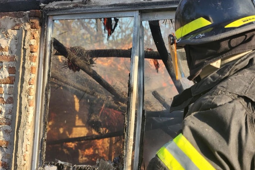 El siniestro causó daños de magnitud en el lugar.  Crédito: El Litoral