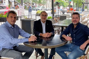 Sergio Massa junto con el embajador argentino en Washington, Jorge Argüello, y el ministro de Turismo, Matías Lammens. Crédito: @JorArguello