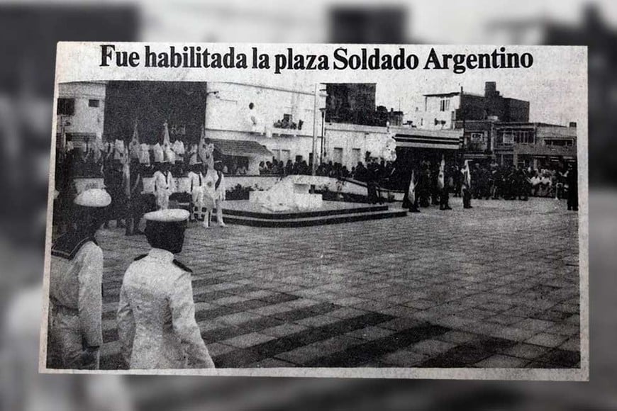 El 15 de noviembre de 1980, las autoridades del momento dejaron habilitada la nueva plaza.