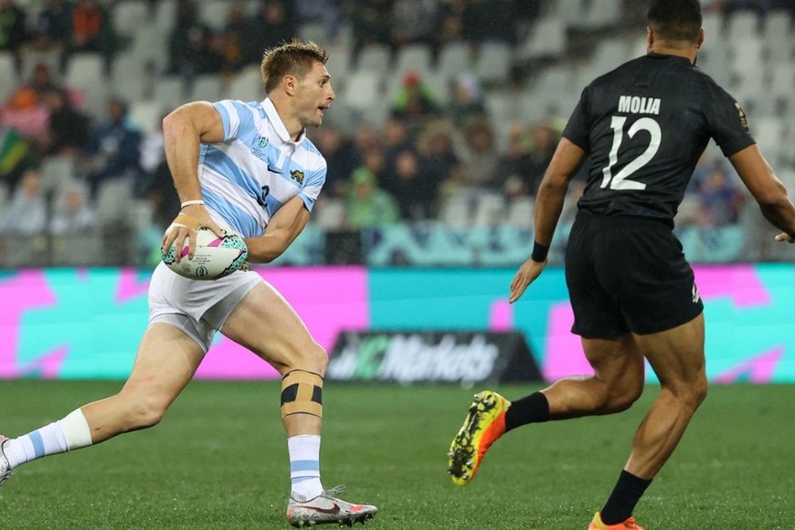 Matías Osadczuk le dio una excelente asistencia a Germán Schulz en el único try de Los Pumas 7s.