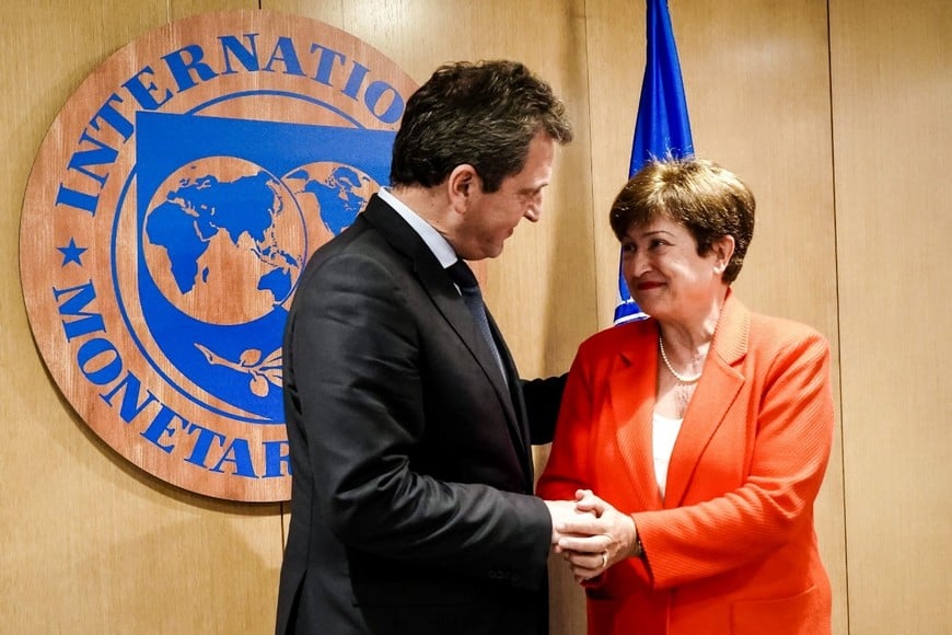 Kristalina Georgieva, directora gerente del FMI, junto a Sergio Massa. Crédito: Presidencia de la Nación