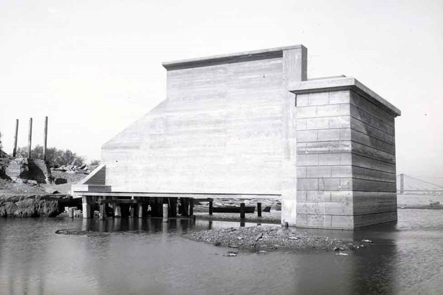 En plena construcción. Las obras comenzaron en 1929 y en 1934 se culminaron los trabajos.