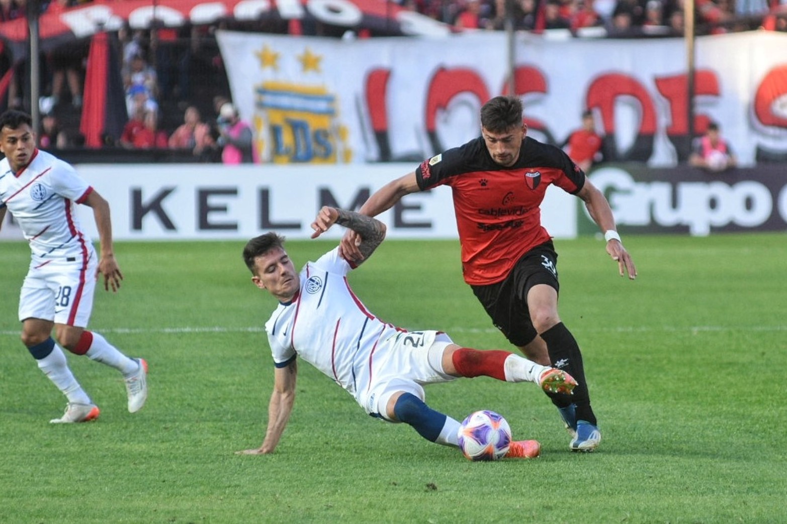 Colón - San Lorenzo, segundo tiempo. Foto: Pablo Aguirre