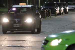 La pasajera se negó a pagar el pasaje y terminó detenida. La imagen es sólo ilustrativa. Crédito: Pablo Aguirre