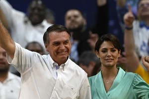 Michelle Bolsonaro, en primera línea para atraer voto evangélico y femenino en Brasil