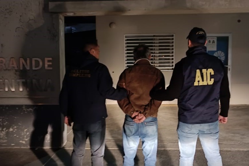 El imputado fue trasladado en avión a nuestra ciudad. Crédito: El Litoral