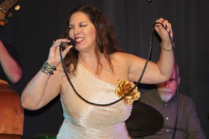 Karina Corradini, cantante de jazz argentina radicada en Los Ángeles